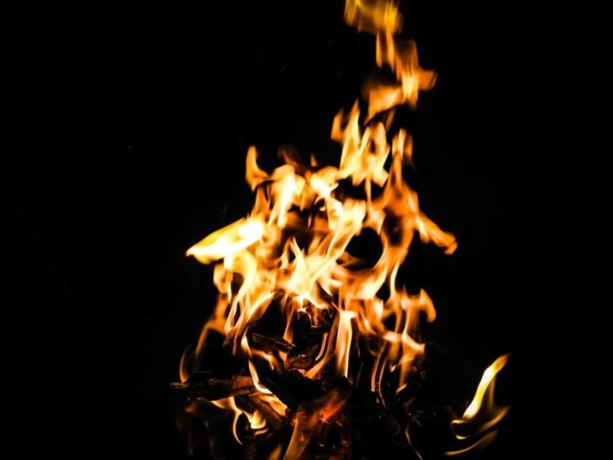 Flambé.